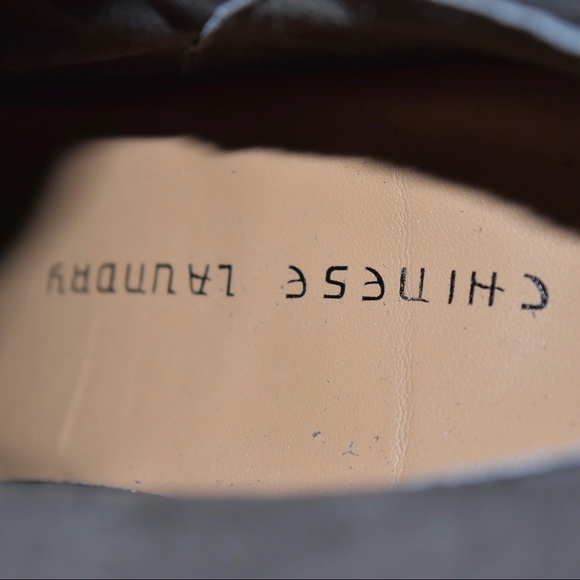 NEW! $120 Chinese Laundry Arctic Fringe Suede Pointy Boho Wedge Bootie Size 6.5 - Picture 7 of 8